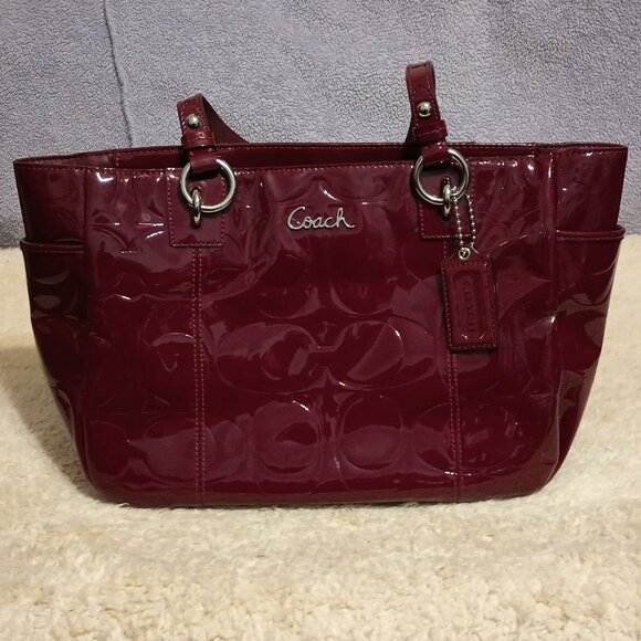 EUC ~ Coach's Patent Leather RARE Burgundy Wine Colored City Tote Bag - Picture 1 of 10